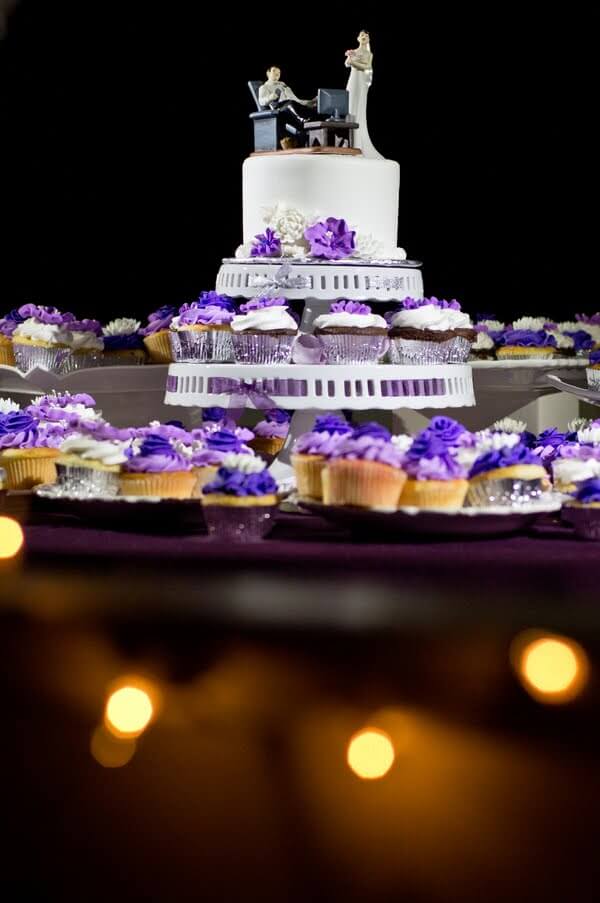 custom cake topper - wedding cupcakes - purple wedding cake