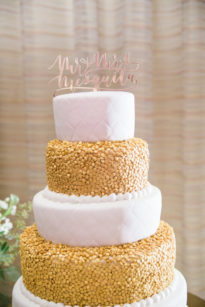 Events by Special Moments- Tampa wedding planner – Grand Hyatt Tampa Bay – Tampa luxury weddings – Special Moments Event Planning -gold and white wedding cake