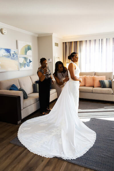 Special Moments Event Planning – Clearwater Beach Wedding – clearwater beach wedding planner – day of wedding coordinator in clearwater beach -bride - wedding gown