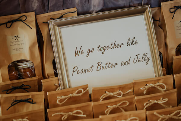 St Petersburg wedding planner – events by special moments – gulf coast wedding planner -wedding favor- peanut butter and jelly