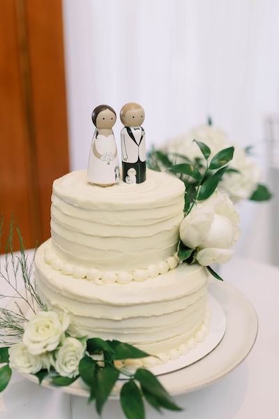 wedding cake - custom wedding cake toppers - St Petersburg wedding - St Petersburg wedding planner