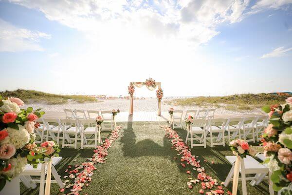 beautiful beachside wedding ceremony at the Sandpearl Resort on Clearwater Beach