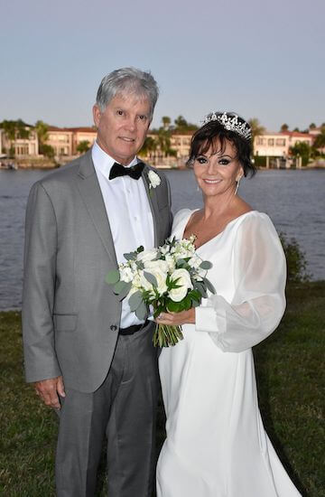 bride and groom at the Davis islands garden club