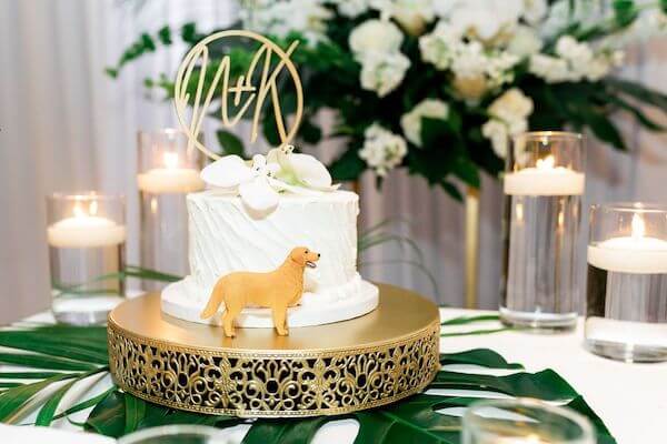 Intimate wedding cake with a replica of the couples dog