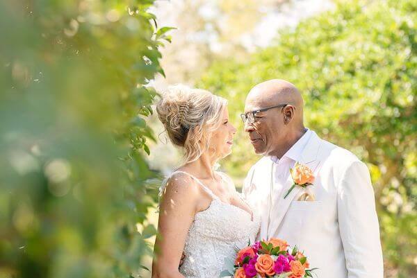 Bride and groom at Davis Islands Garden Club