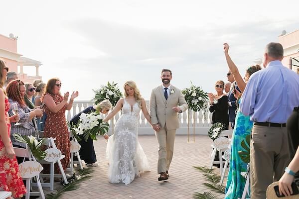 Rooftop wedding ceremony at the Hyatt Regency Clearwater Beach.