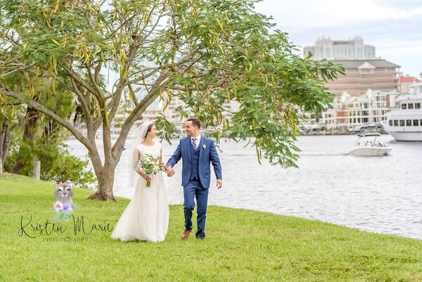Wedding portraits after an afternoon wedding in Tampa.