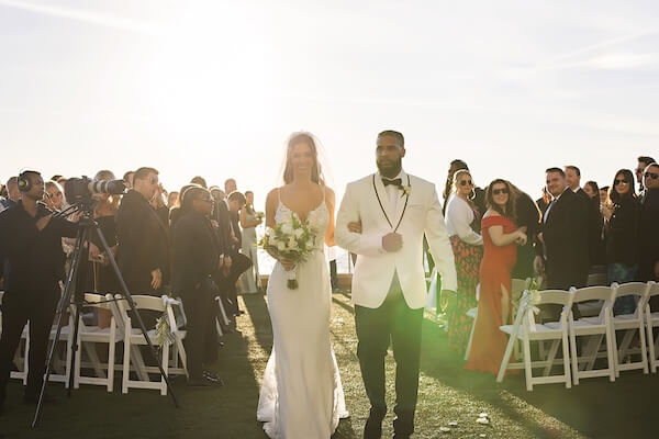 An outdoor wedding ceremony at the Opal Sands Resort.