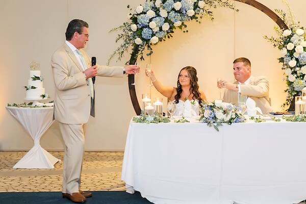 A welcome toast by the bride's father.