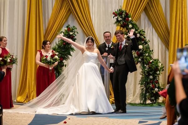A Clearwater wedding ceremony at the Wyndham Grand Clearwater Beach.