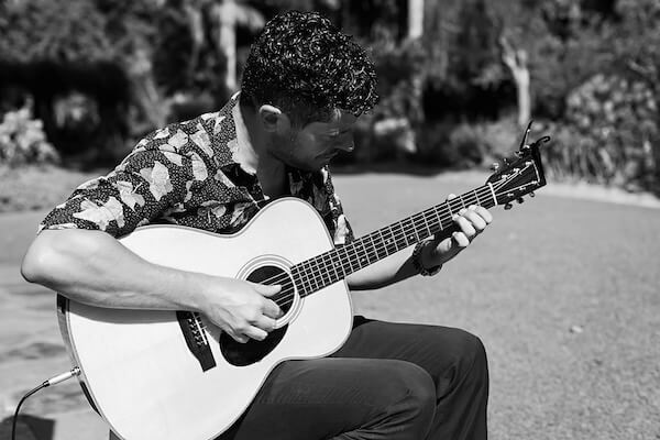 Guitarist playing for a St. Petersburg, Florida wedding cermeony.