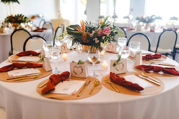 Tropical inspired wedding decor at a Tampa Garden Club wedding reception.
