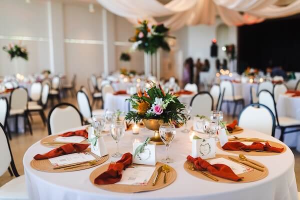 Tropical inspired wedding decor at a Tampa Garden Club wedding reception.