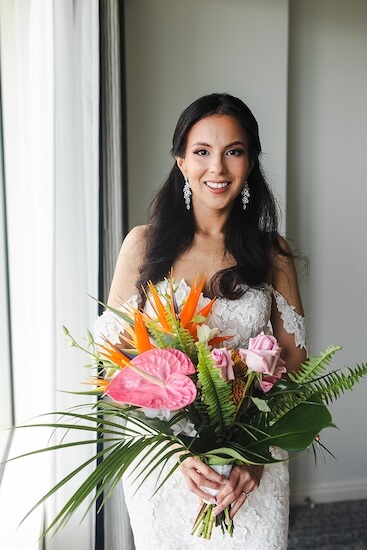 A Tampa bride with a tropical bouquet.