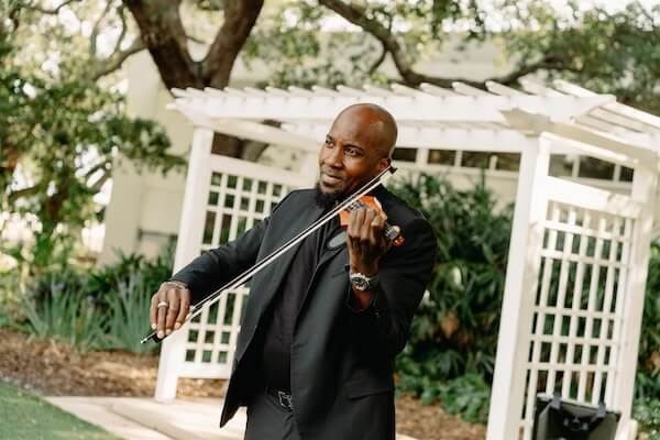 Violinist at a Tampa Garden Club wedding
