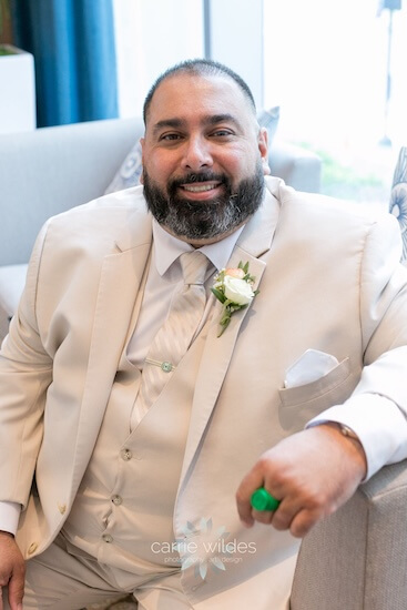Groom beofre his Wyndham Grand Clearwater Beach wedding.