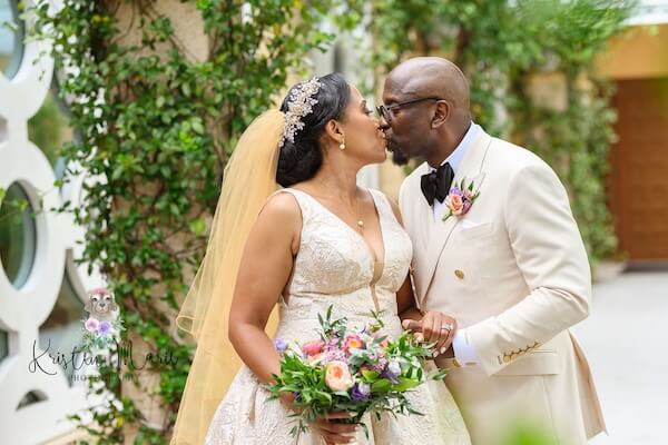 A newlywed Tampa couple's wedding portraits.