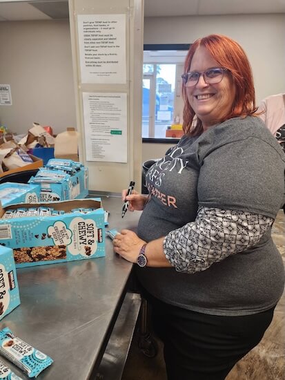 Special Moments Event Planning team volunteering at Hope Villlages of America.